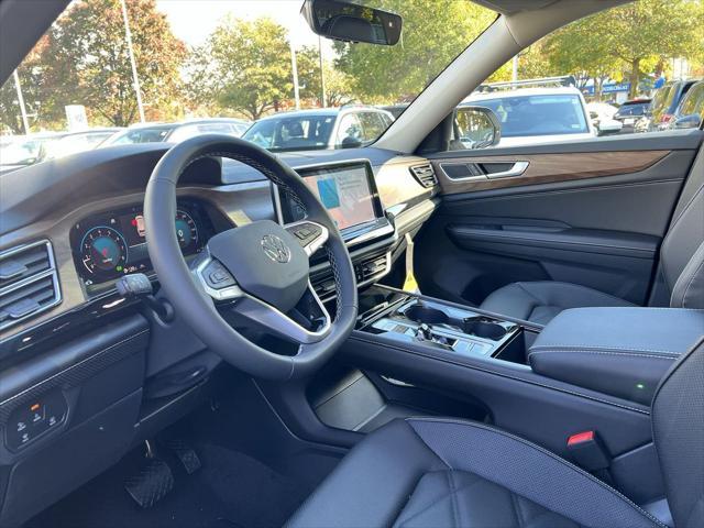 new 2025 Volkswagen Atlas car, priced at $43,310