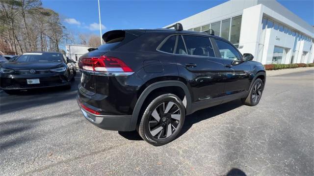 new 2024 Volkswagen Atlas Cross Sport car, priced at $39,536