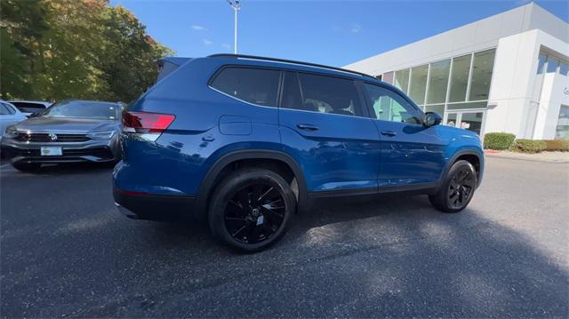 new 2025 Volkswagen Atlas car, priced at $42,530