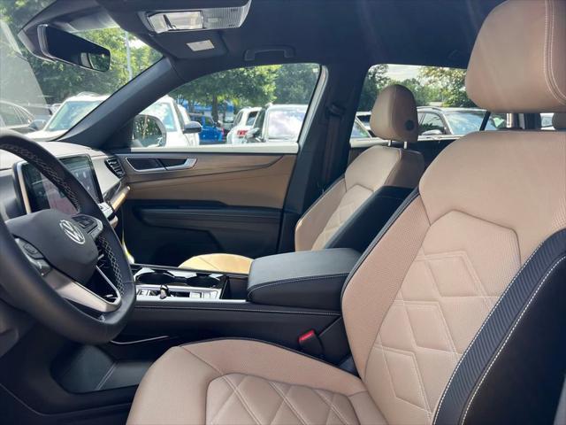 new 2025 Volkswagen Atlas Cross Sport car, priced at $43,699