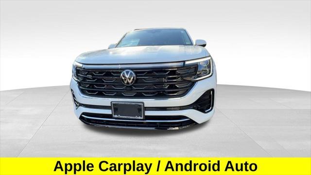 new 2025 Volkswagen Atlas car, priced at $53,137