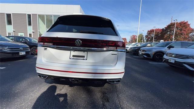 new 2025 Volkswagen Atlas car, priced at $54,126