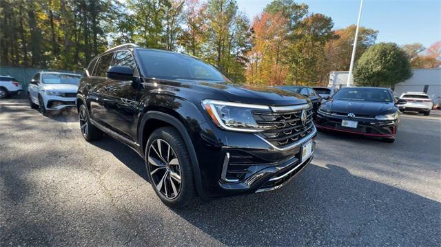 new 2025 Volkswagen Atlas car, priced at $54,366