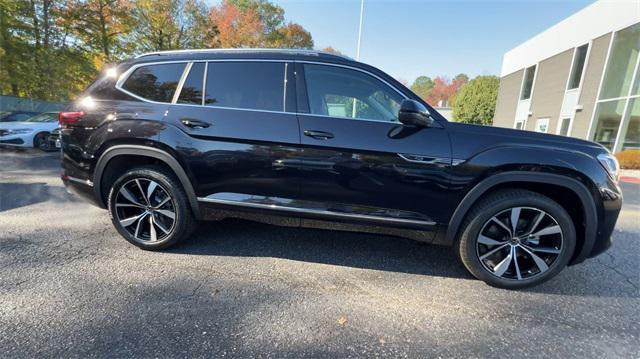 new 2025 Volkswagen Atlas car, priced at $54,366