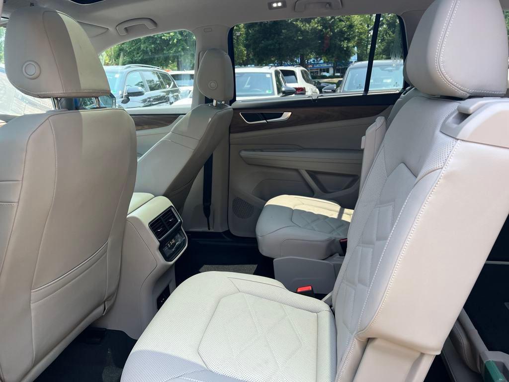 new 2025 Volkswagen Atlas car, priced at $41,973