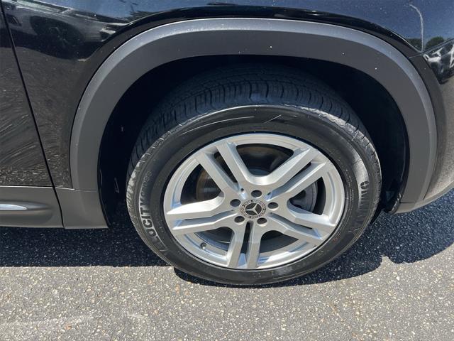 used 2021 Mercedes-Benz GLB 250 car, priced at $25,900