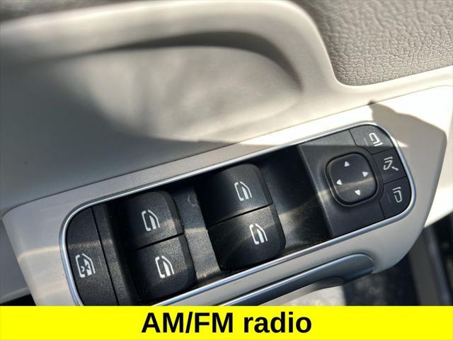 used 2021 Mercedes-Benz GLB 250 car, priced at $25,900