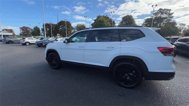 new 2025 Volkswagen Atlas car, priced at $46,757