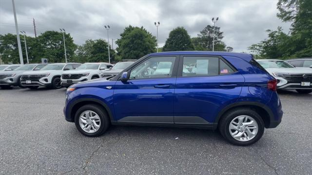used 2022 Hyundai Venue car, priced at $17,900