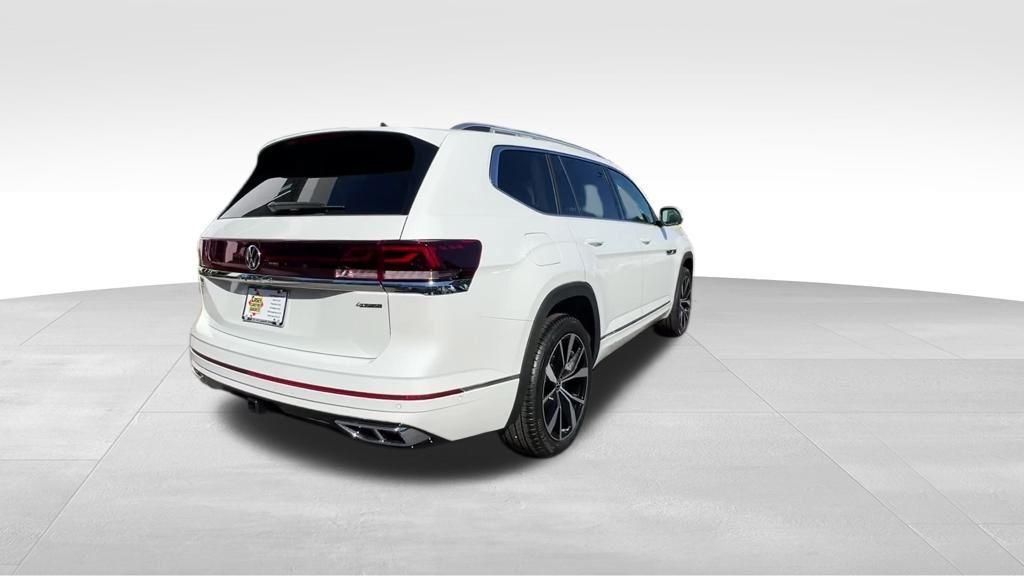 new 2026 Volkswagen Atlas car, priced at $54,108