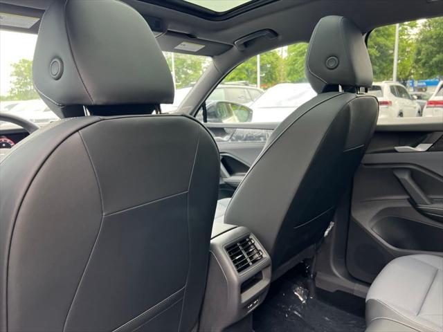 new 2025 Volkswagen Tiguan car, priced at $39,646