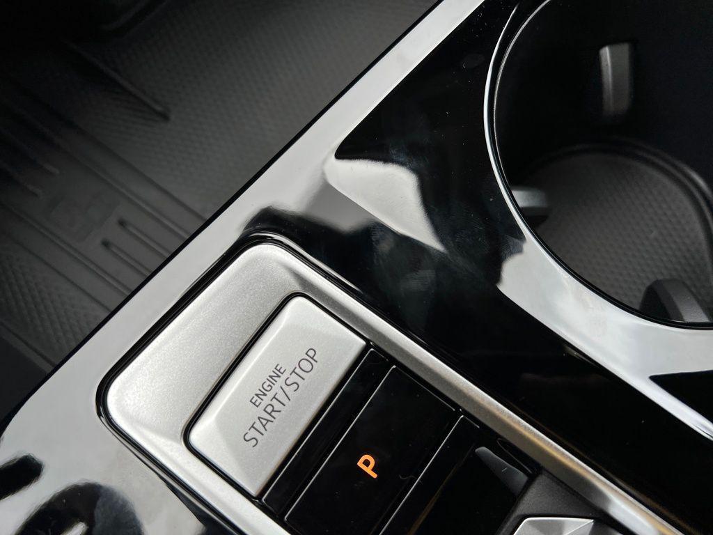 new 2026 Volkswagen Atlas car, priced at $45,908