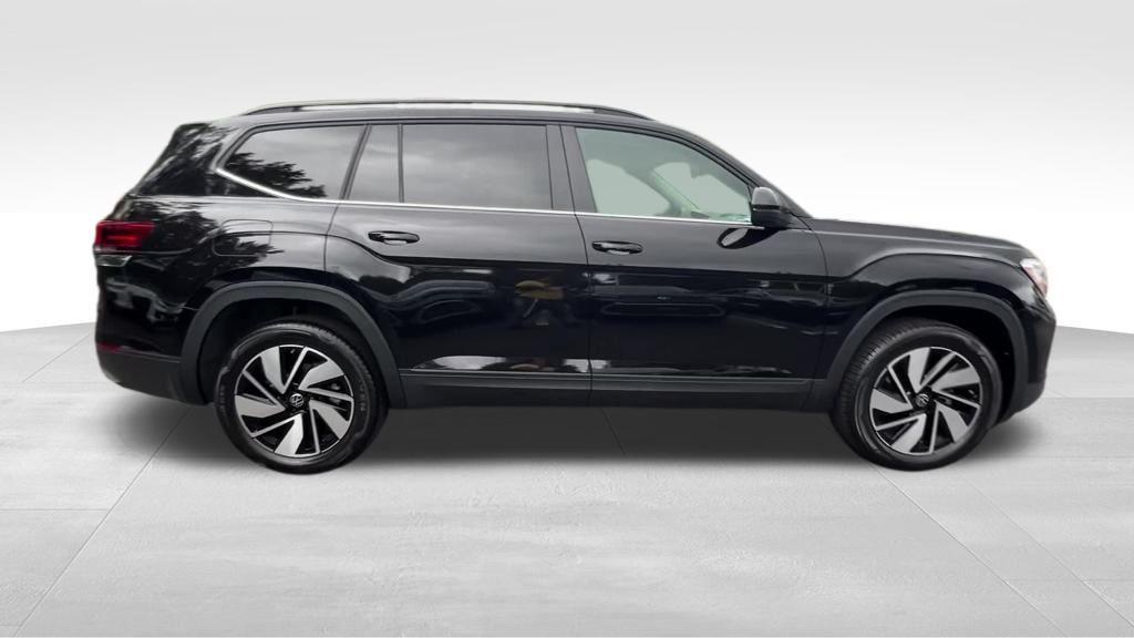 new 2026 Volkswagen Atlas car, priced at $45,908