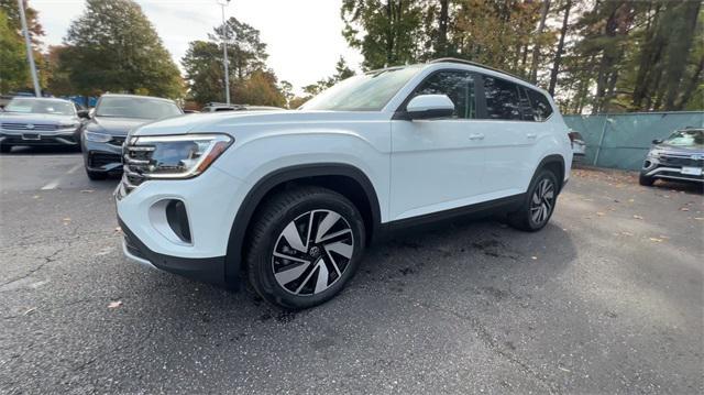 new 2024 Volkswagen Atlas car, priced at $39,451