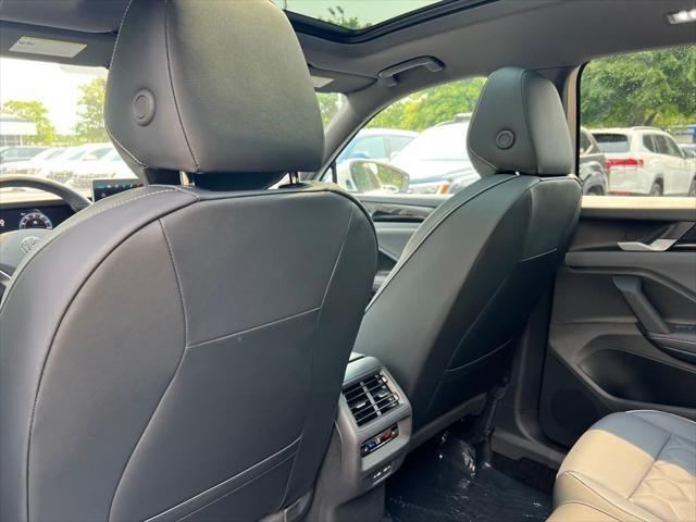 new 2025 Volkswagen Tiguan car, priced at $42,446