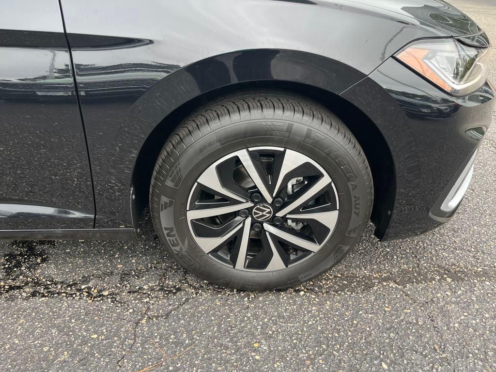 new 2025 Volkswagen Jetta car, priced at $23,980