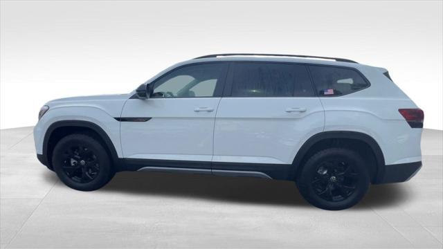 new 2025 Volkswagen Atlas car, priced at $47,137