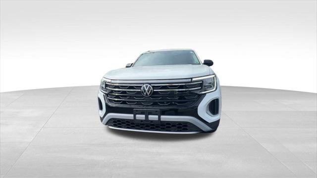 new 2025 Volkswagen Atlas car, priced at $47,137