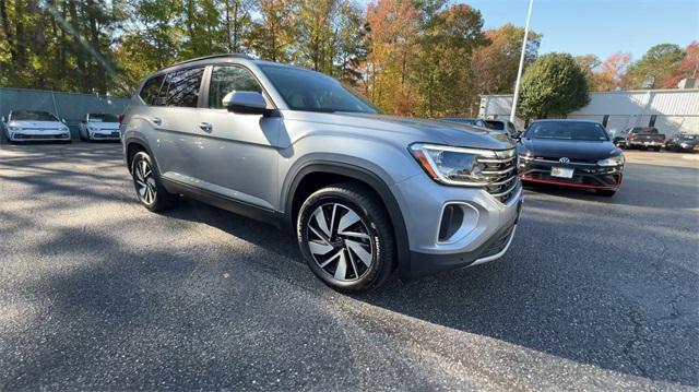 new 2024 Volkswagen Atlas car, priced at $39,573