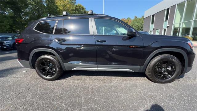 new 2024 Volkswagen Atlas car, priced at $43,058