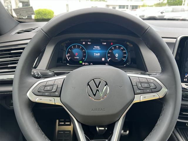 new 2025 Volkswagen Atlas Cross Sport car, priced at $53,334