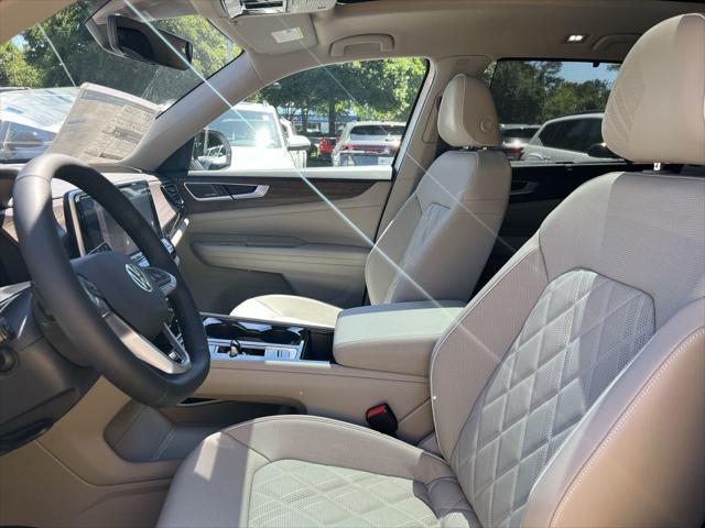 new 2025 Volkswagen Atlas car, priced at $53,908