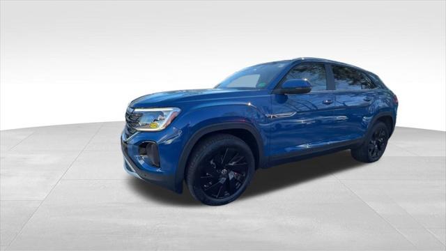 new 2025 Volkswagen Atlas Cross Sport car, priced at $43,699