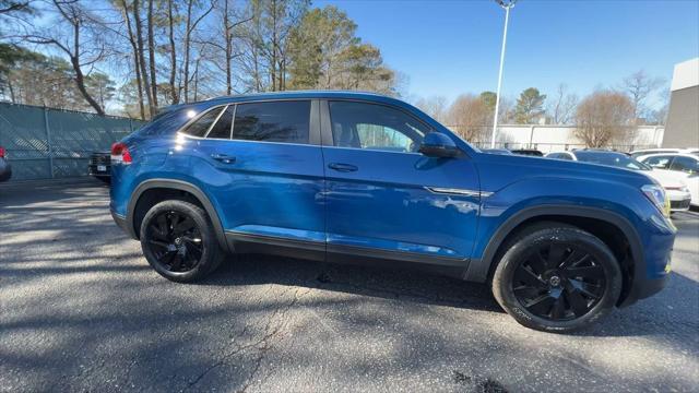 new 2025 Volkswagen Atlas Cross Sport car, priced at $42,949