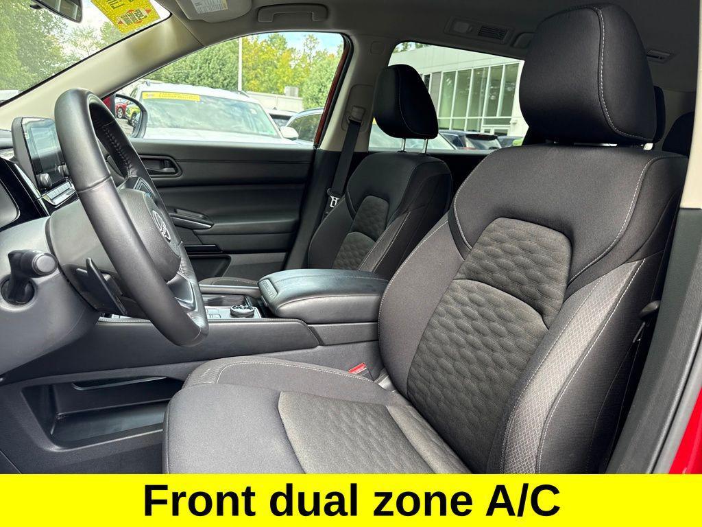 used 2024 Nissan Pathfinder car, priced at $32,100