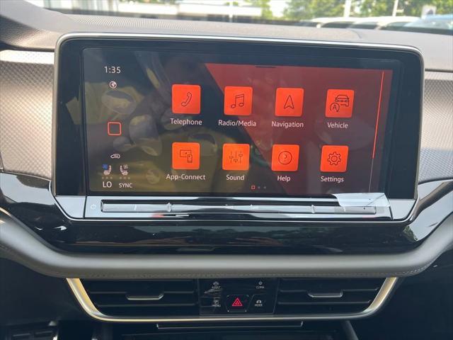 new 2025 Volkswagen Atlas car, priced at $46,539