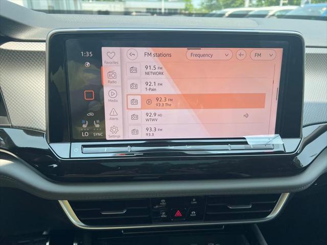 new 2025 Volkswagen Atlas car, priced at $46,539
