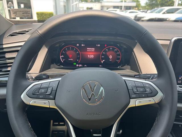 new 2025 Volkswagen Atlas car, priced at $46,539