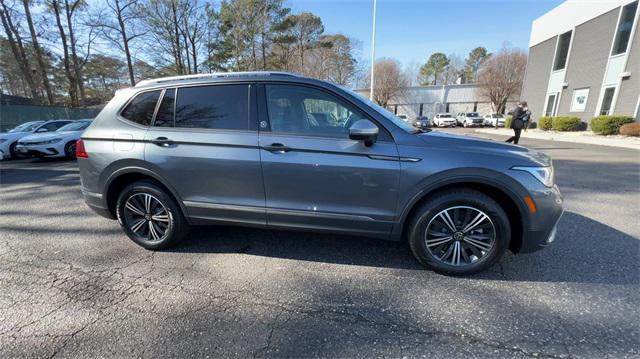 new 2024 Volkswagen Tiguan car, priced at $27,878