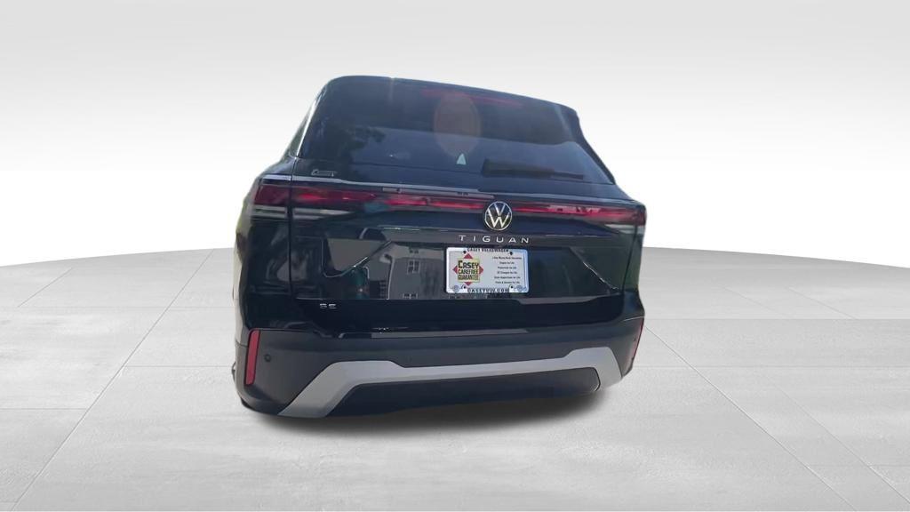 new 2025 Volkswagen Tiguan car, priced at $32,599