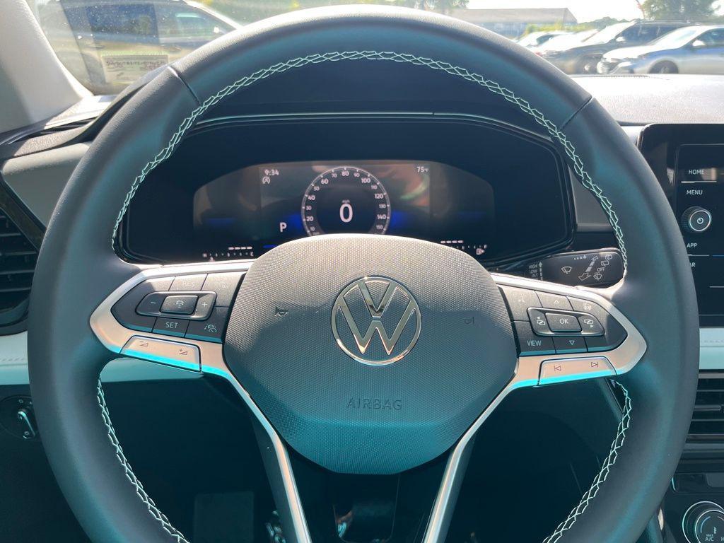 new 2025 Volkswagen Taos car, priced at $24,348
