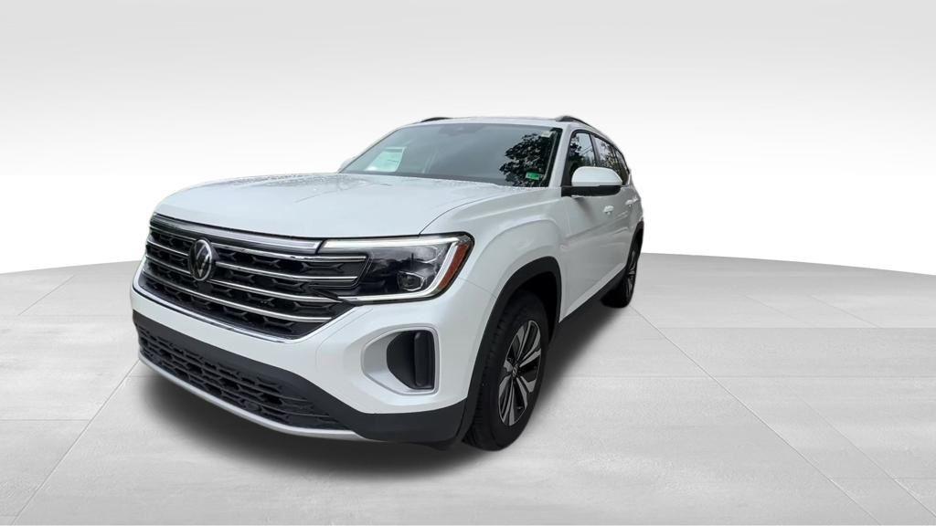 new 2026 Volkswagen Atlas car, priced at $41,365