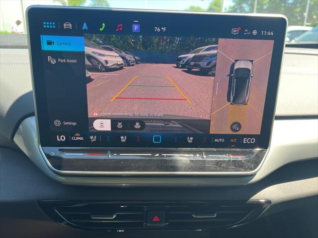 new 2025 Volkswagen ID.4 car, priced at $52,443
