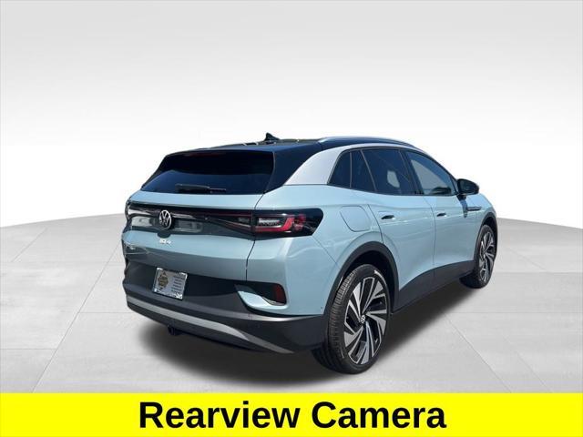 new 2025 Volkswagen ID.4 car, priced at $52,443
