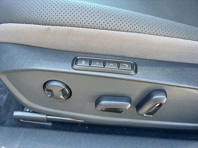 new 2025 Volkswagen ID.4 car, priced at $52,443