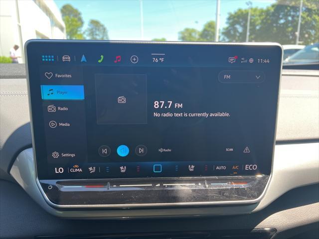 new 2025 Volkswagen ID.4 car, priced at $52,443