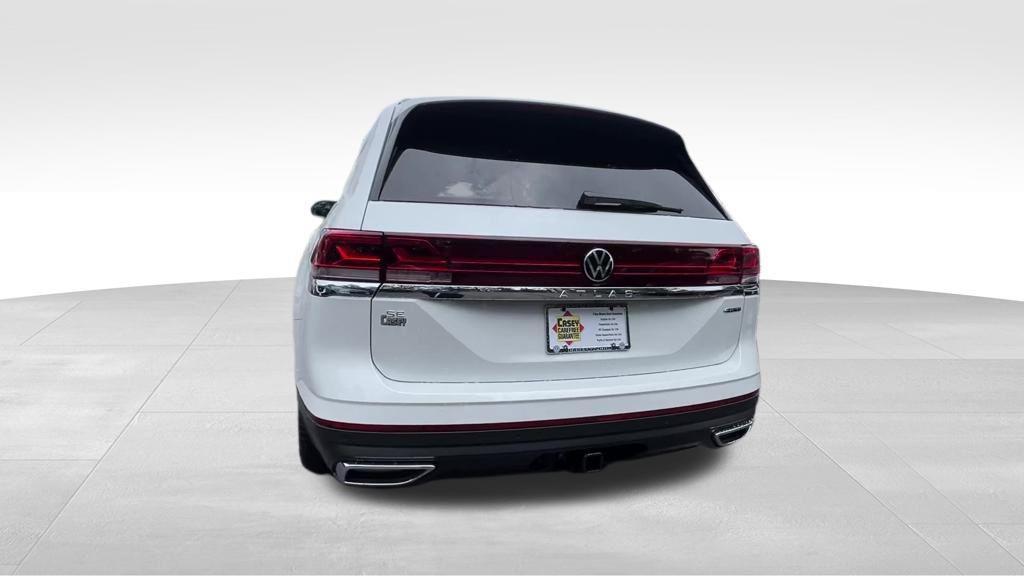 new 2026 Volkswagen Atlas car, priced at $47,455