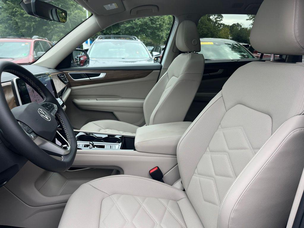 new 2026 Volkswagen Atlas car, priced at $47,455