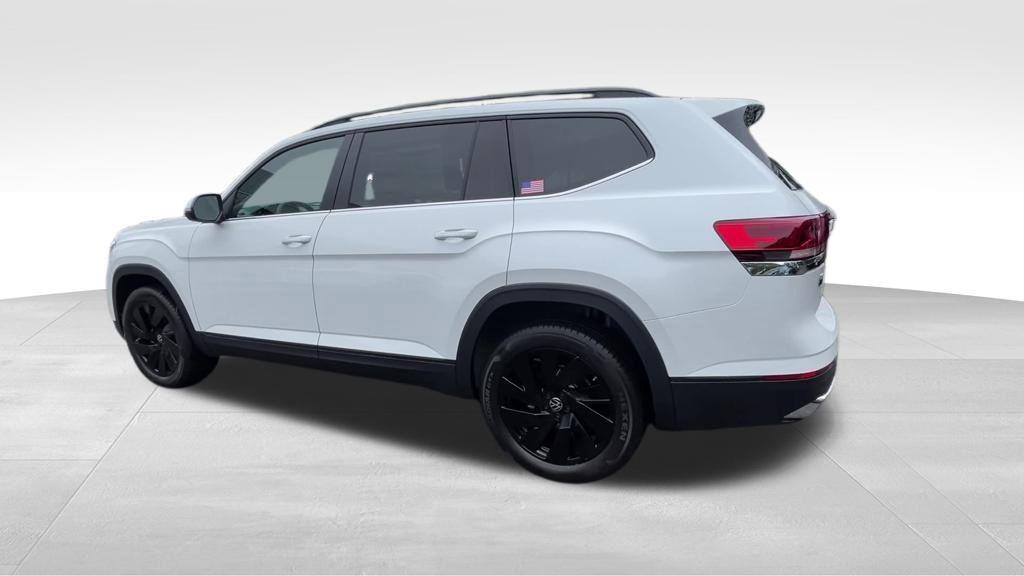 new 2026 Volkswagen Atlas car, priced at $47,455