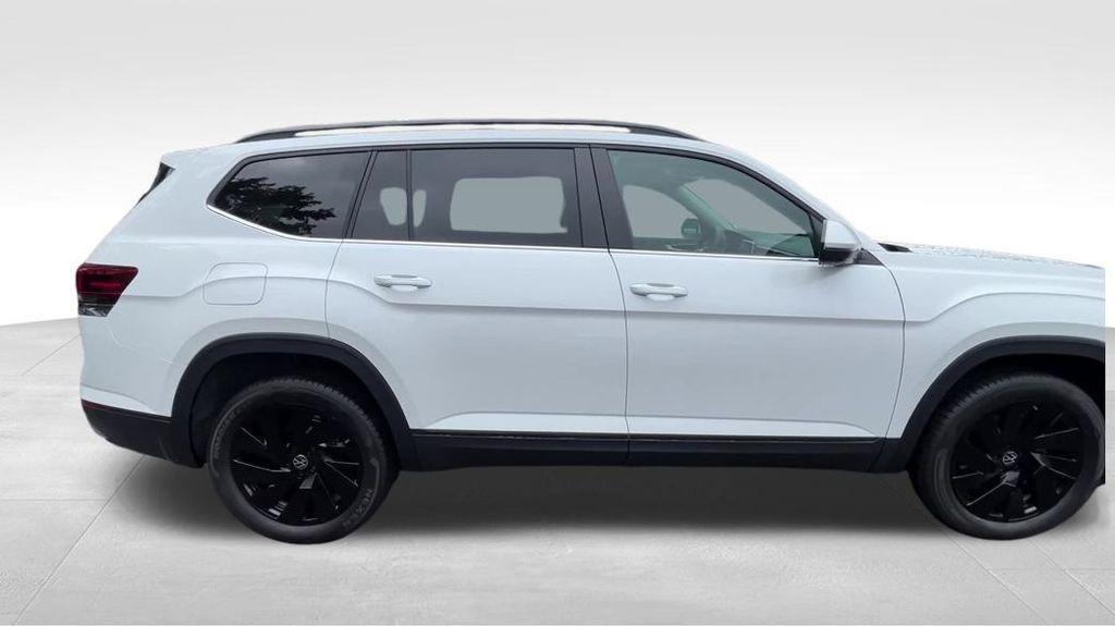 new 2026 Volkswagen Atlas car, priced at $47,455