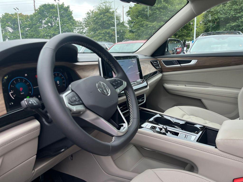 new 2026 Volkswagen Atlas car, priced at $47,455