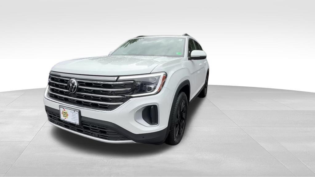 new 2026 Volkswagen Atlas car, priced at $47,455