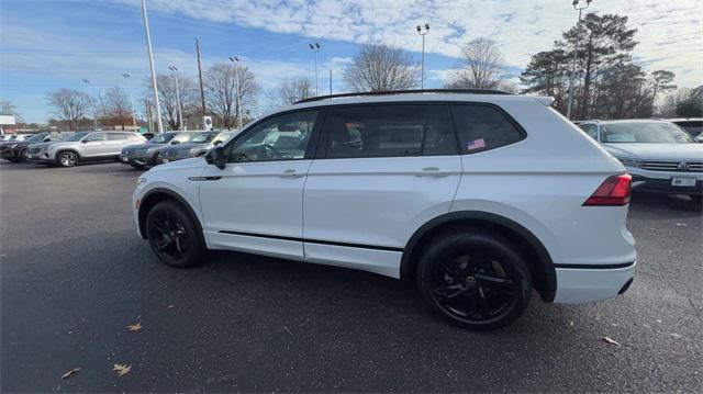 new 2024 Volkswagen Tiguan car, priced at $33,983