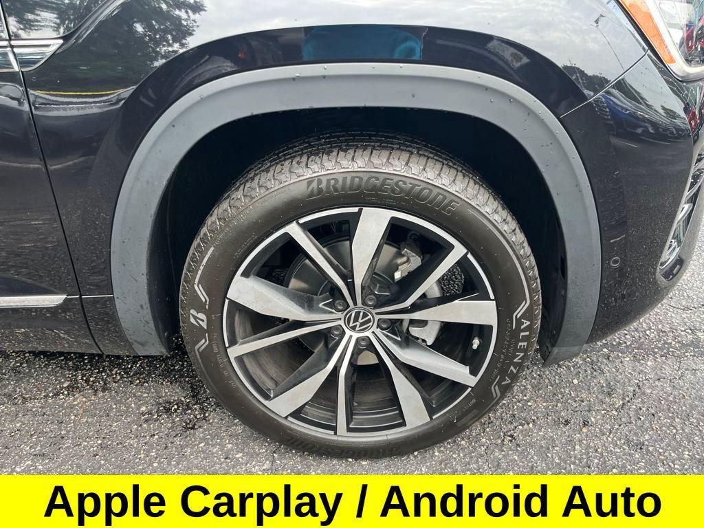 used 2024 Volkswagen Atlas car, priced at $41,138