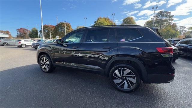 new 2025 Volkswagen Atlas car, priced at $46,392