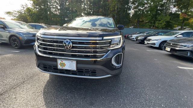 new 2025 Volkswagen Atlas car, priced at $46,392